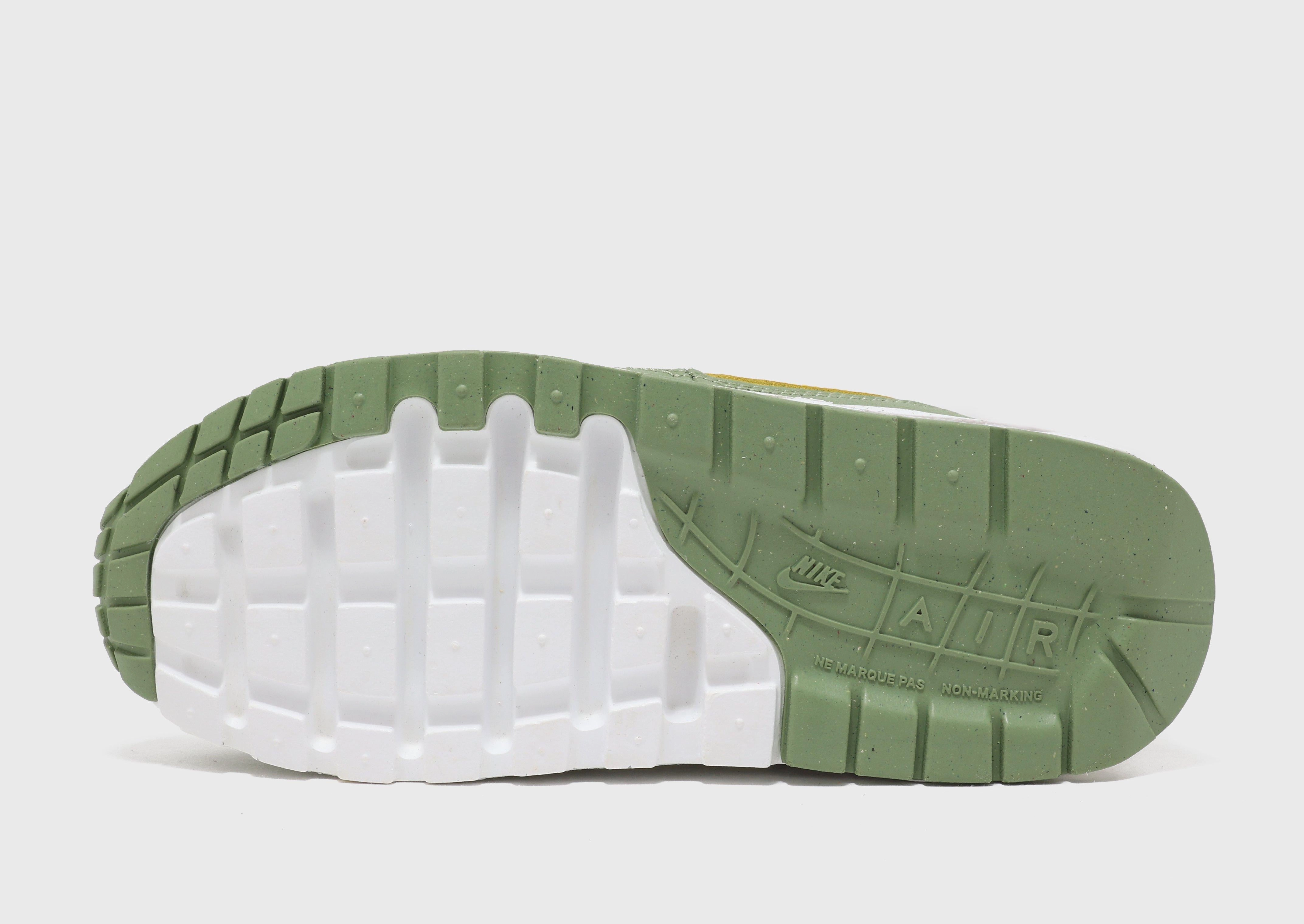 Quiet Impact, Gear For Today, Form-Led, Fresh Drop, All-Day Rhythm, Streamlined Urban, Future-Forward Comfort, Versatile Soul