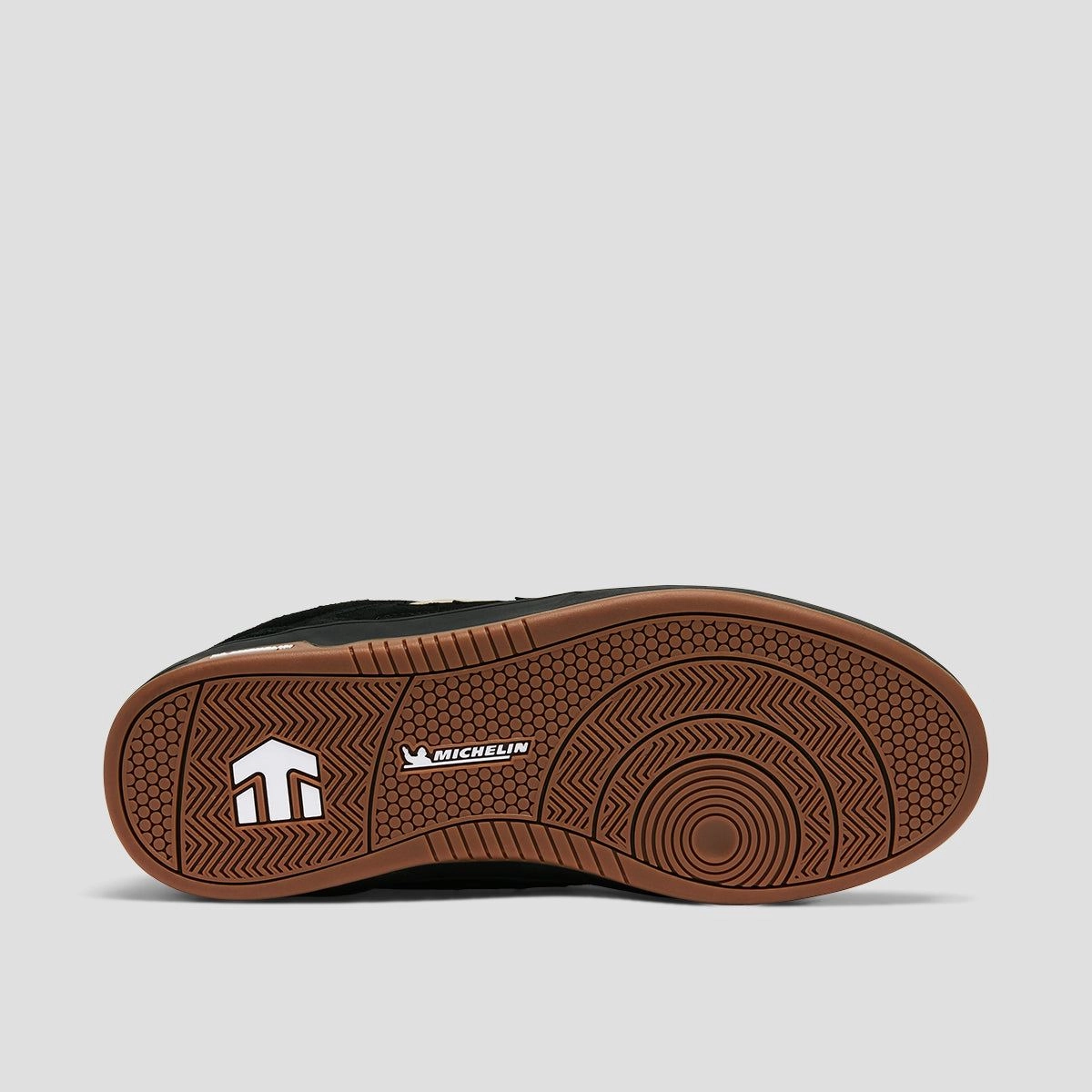 Effortless Fit, Dynamic Looks, Responsive Fit, Layer Light, Light-Living, Relaxed Core, Cool Rhythm, Progressive Edge