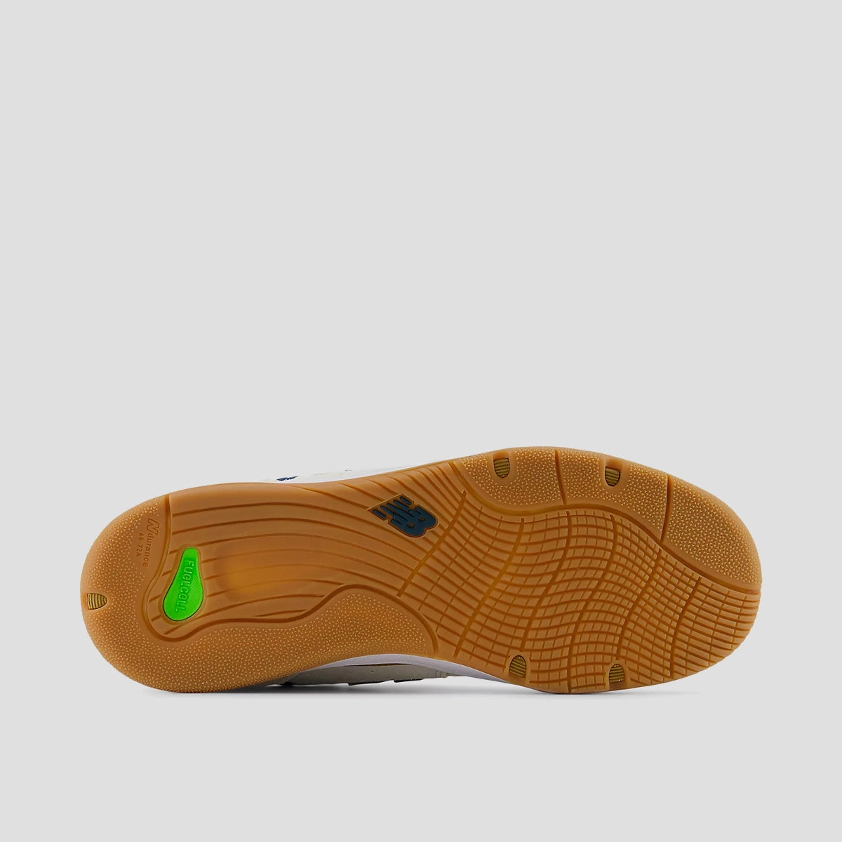Versatile Rhythm, Lightweight Presence, Design Under Control, Elevated Motion, Fluid Design