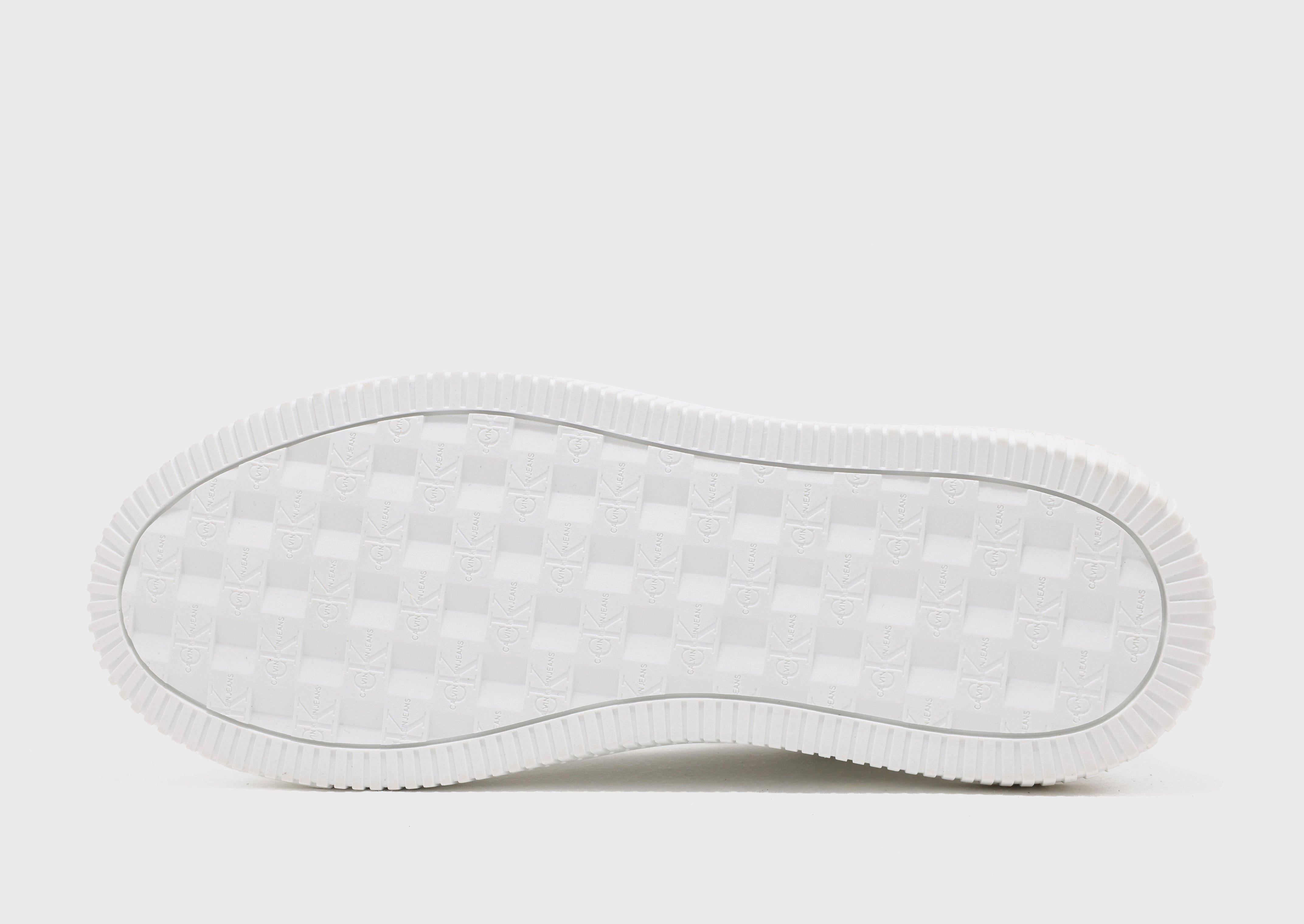Simplified Life, Style Simplified, Seamless Transitions, Forward-Looking Fit, Crafted Pulse, Go Anywhere, Built For Motion