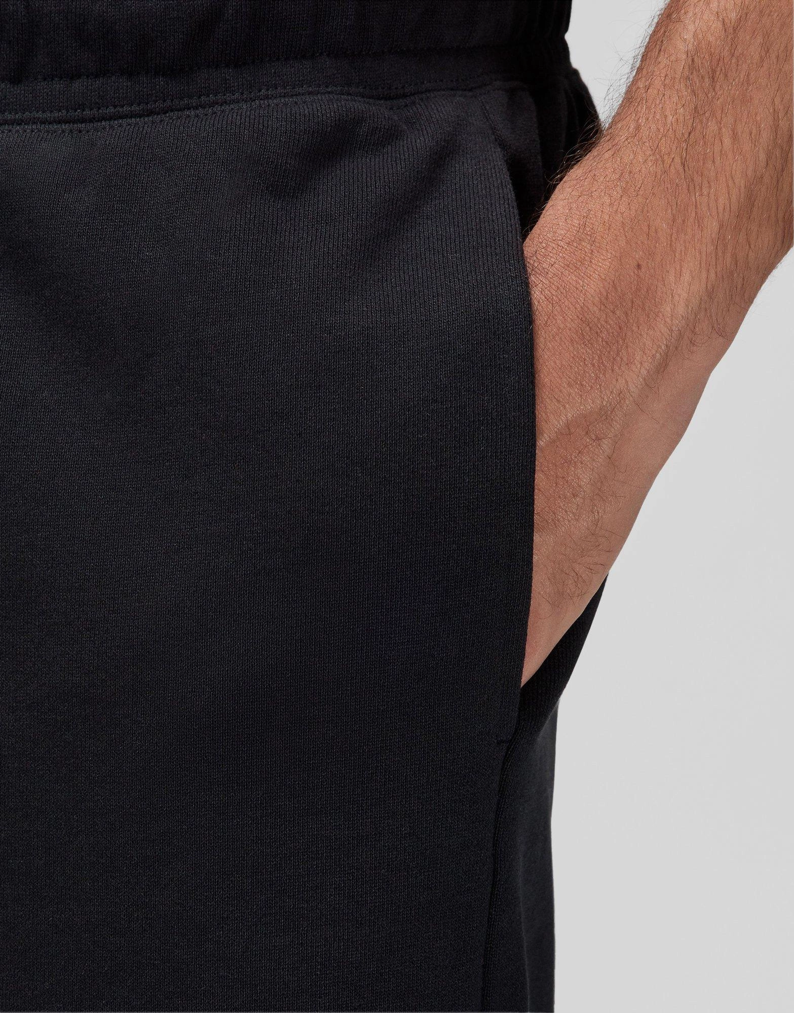 Lifestyle Modular, Forward-Looking Fit, Flow-Forward Gear, Modern Rhythm, Precision In Style, Relaxed Motion