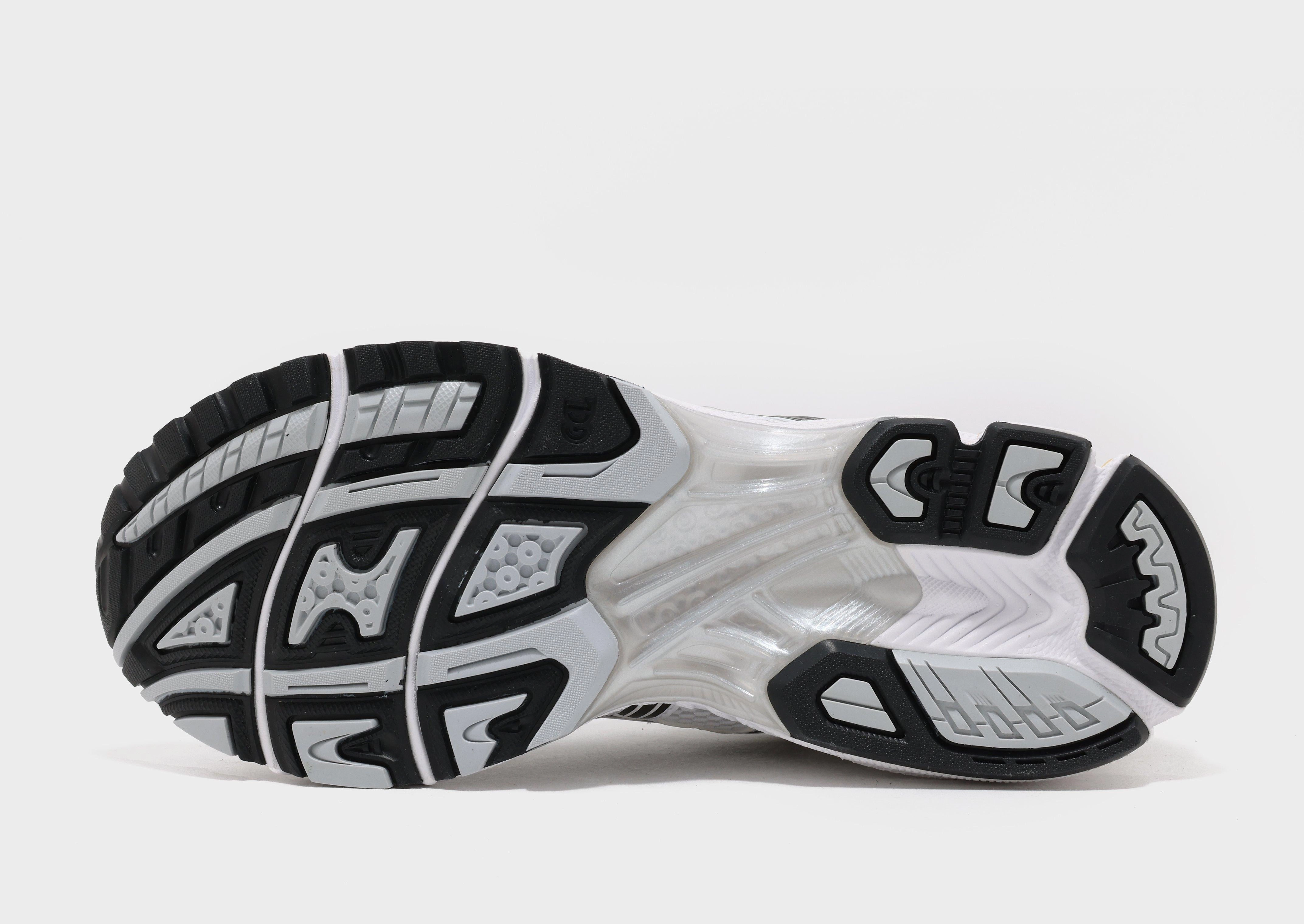 Easy Essential, Urban Lifestyle, Shift-Mode, Core Function, Crafted Clarity, Flexible Form
