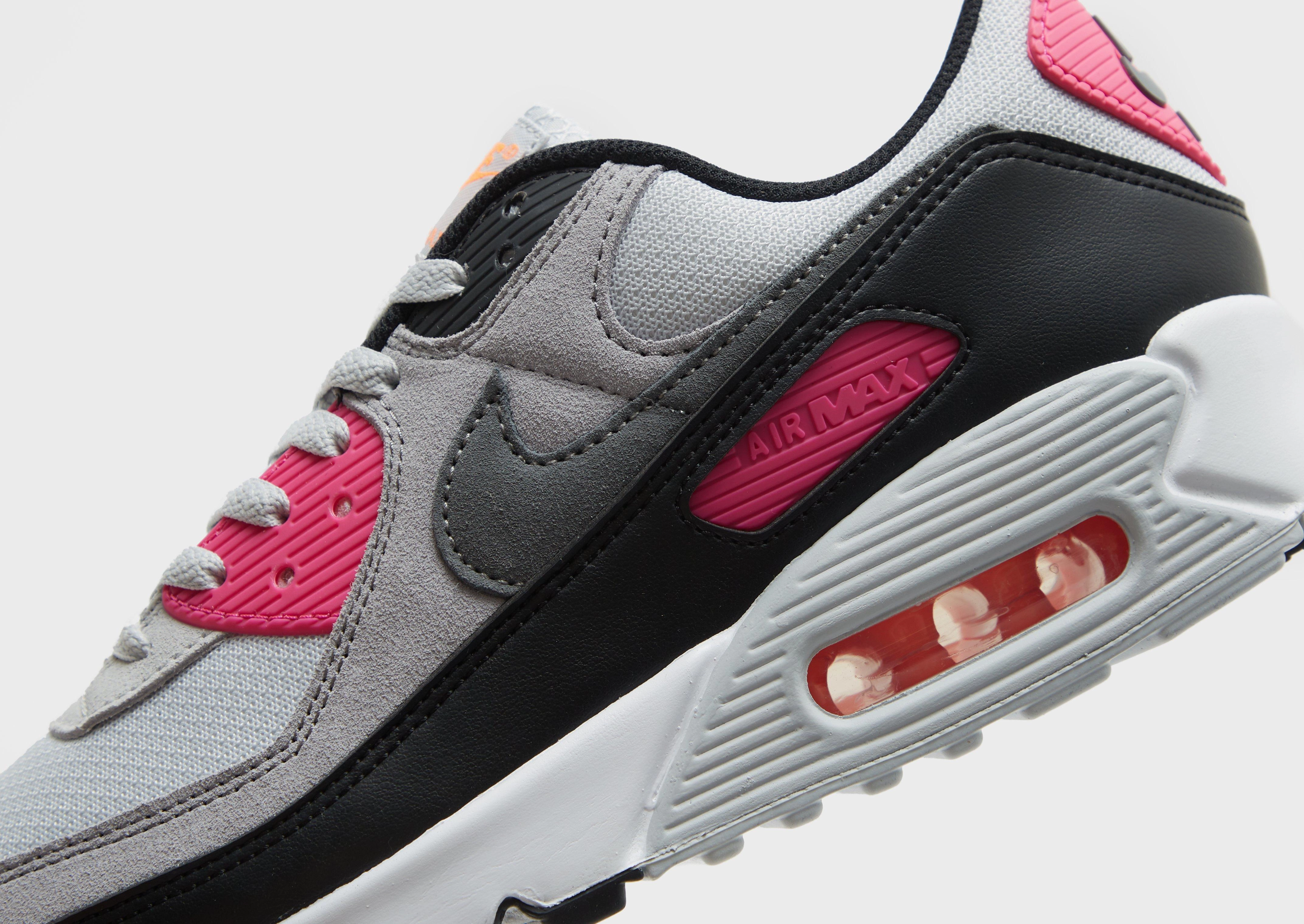 Sleek Presence, Motion-Wear Daily, Essential Rhythm, Less Is More, Bold Comfort, Refined Streetwear