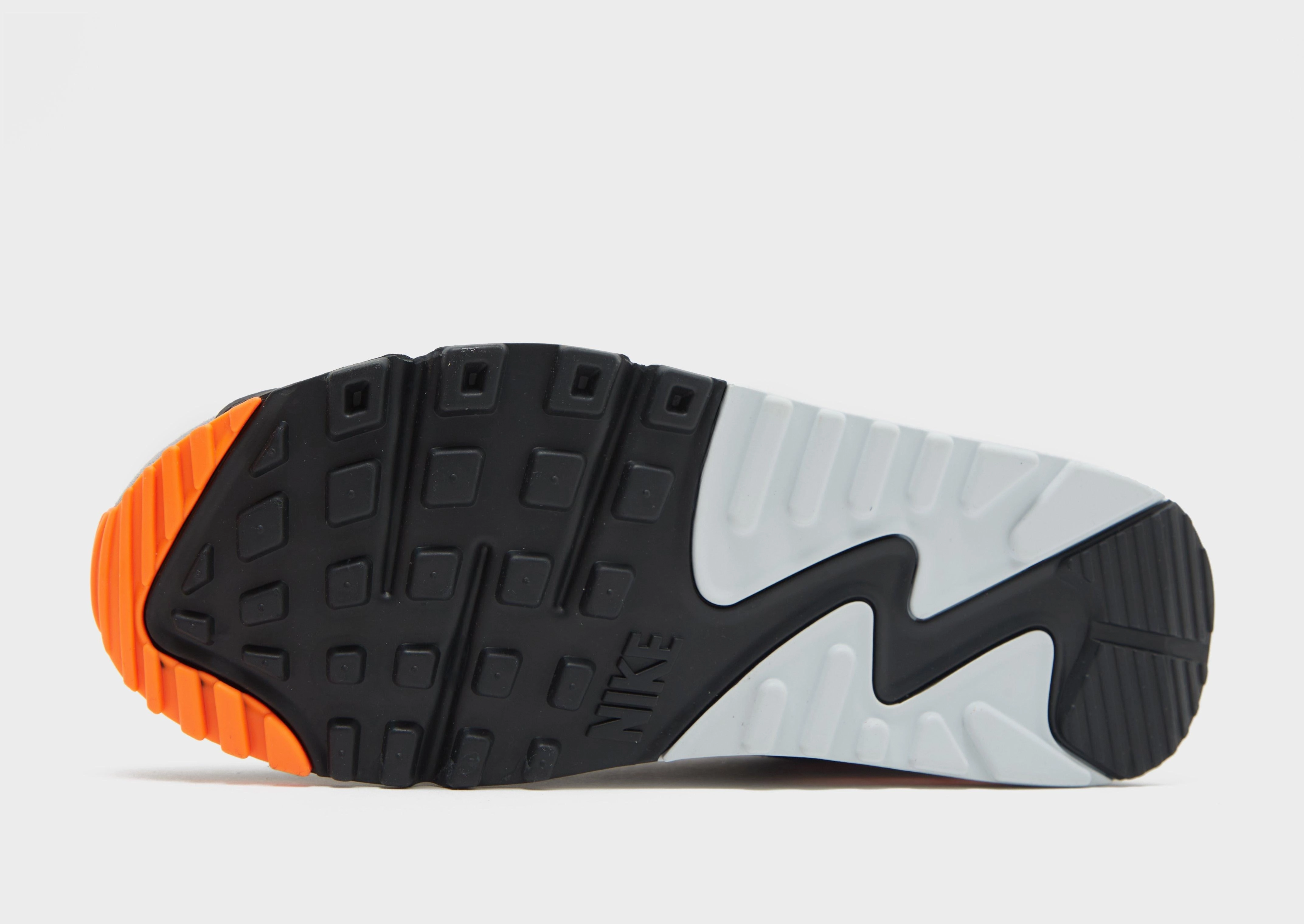 Move Clean, Gear For Now, Constant Comfort, Lightweight Presence, Your New Core, Elevated Motion, Inspired Layerwear, Curated Looks