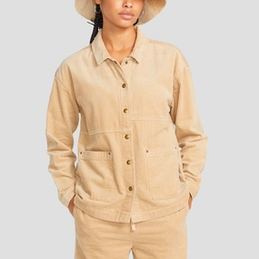 Layered Motion, Low-Profile Style, Modular Minimalism, Simple City, Crafted Silhouette, Easy Layering