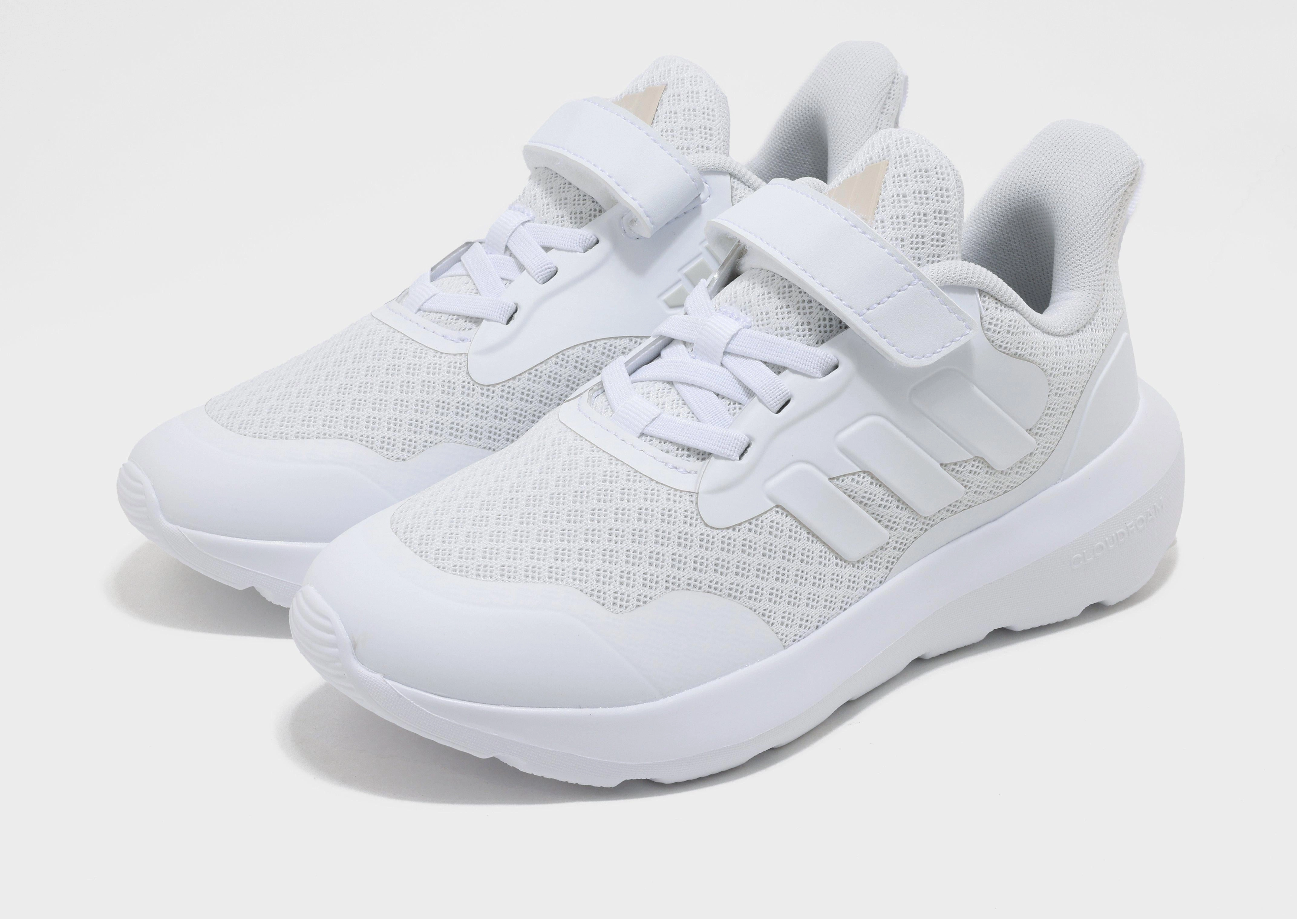 Form-Light Fit, Seasonal Updates, Quiet Vibe, Motion Clarity, Essentials, Redesigned, Lifestyle Built, Refined Silhouette, Motion Meets Design
