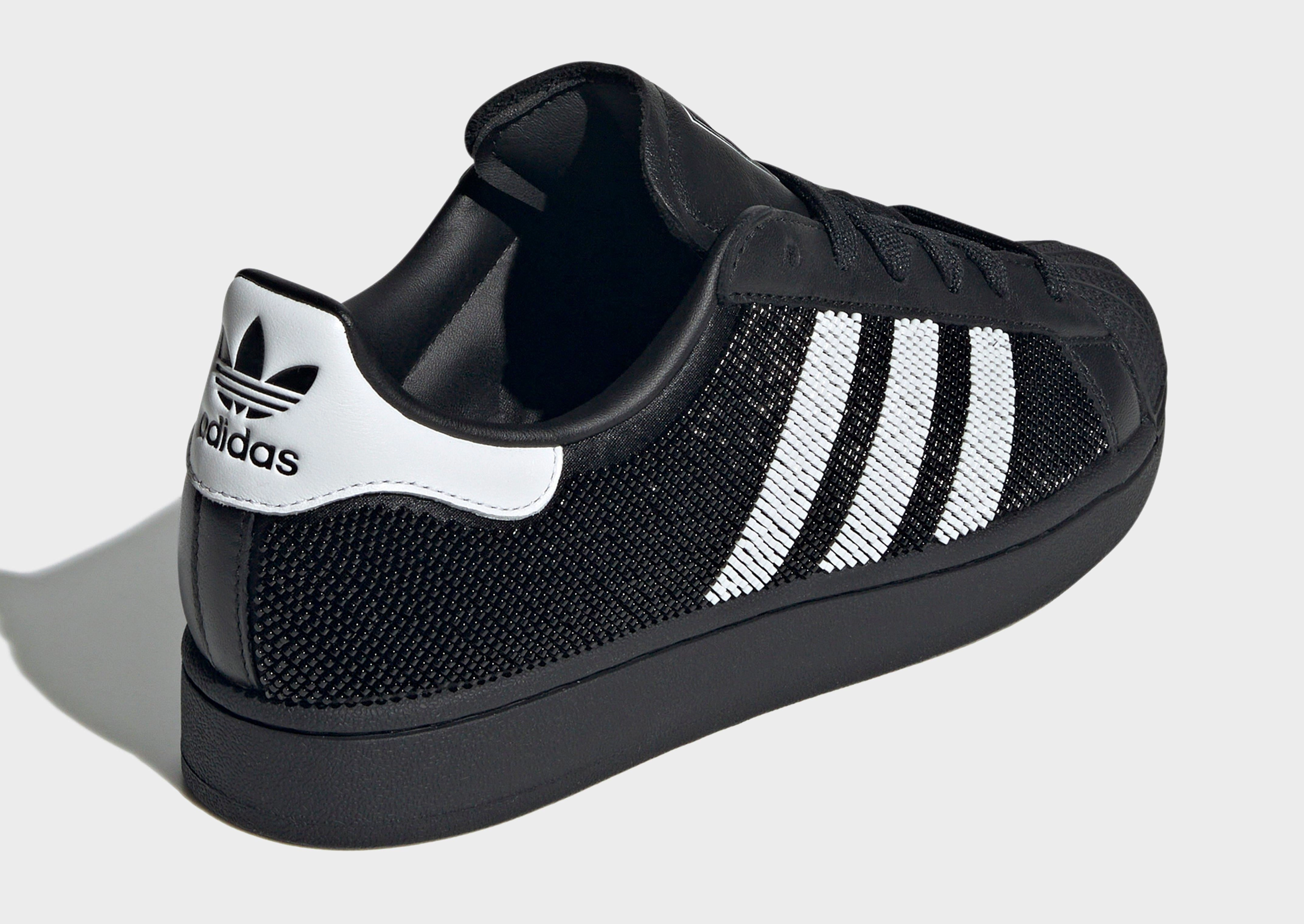 Vibe-Driven Gear, All-Day Movement, Modular Wear, Multi-Wear Outfit, Live-Core, Driven By Comfort