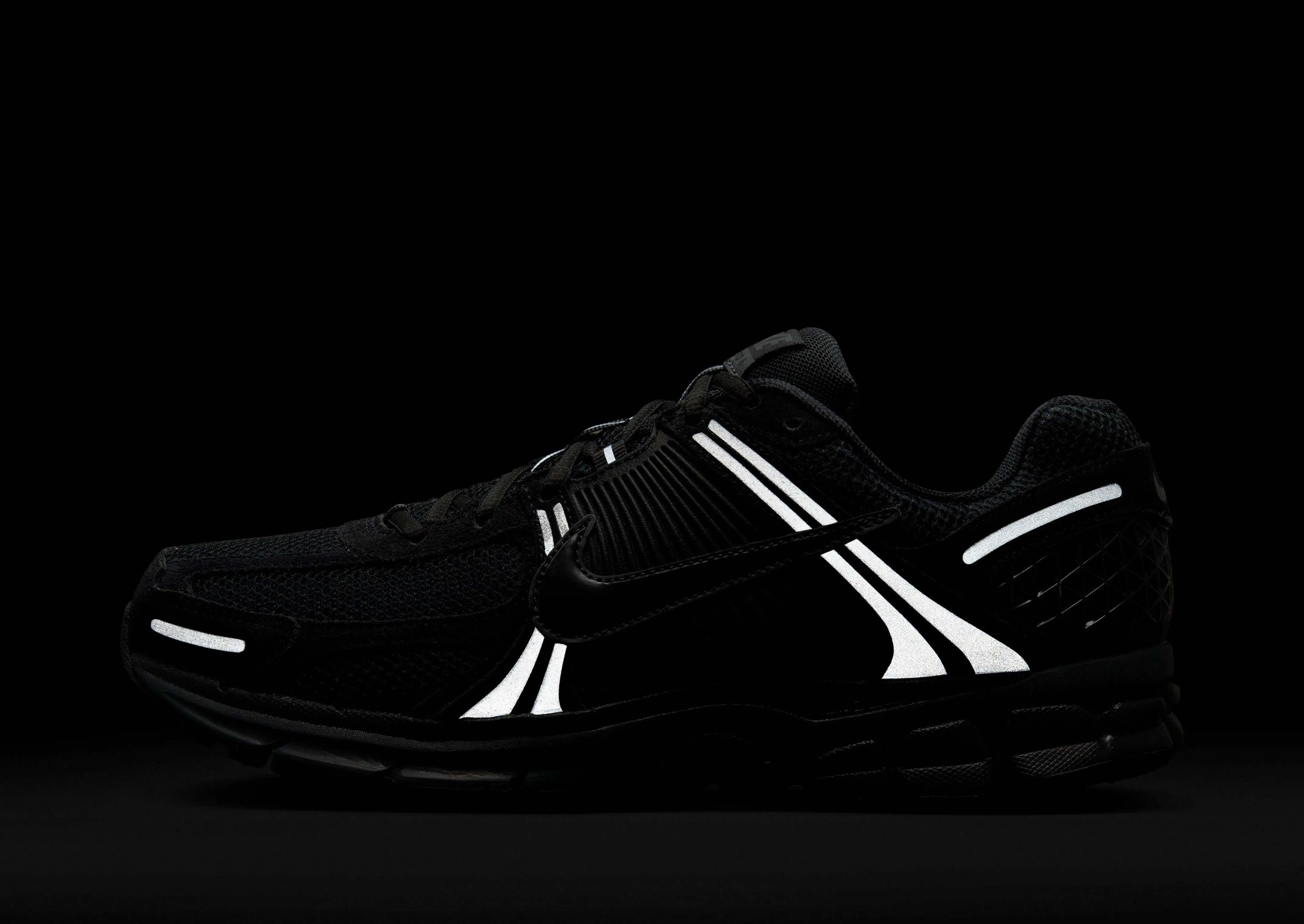 Essential Drop, Instant Outfit, City-Layered, Minimal Design, Crafted To Move, Clean-Motion System, Made For Rhythm, Form And Motion