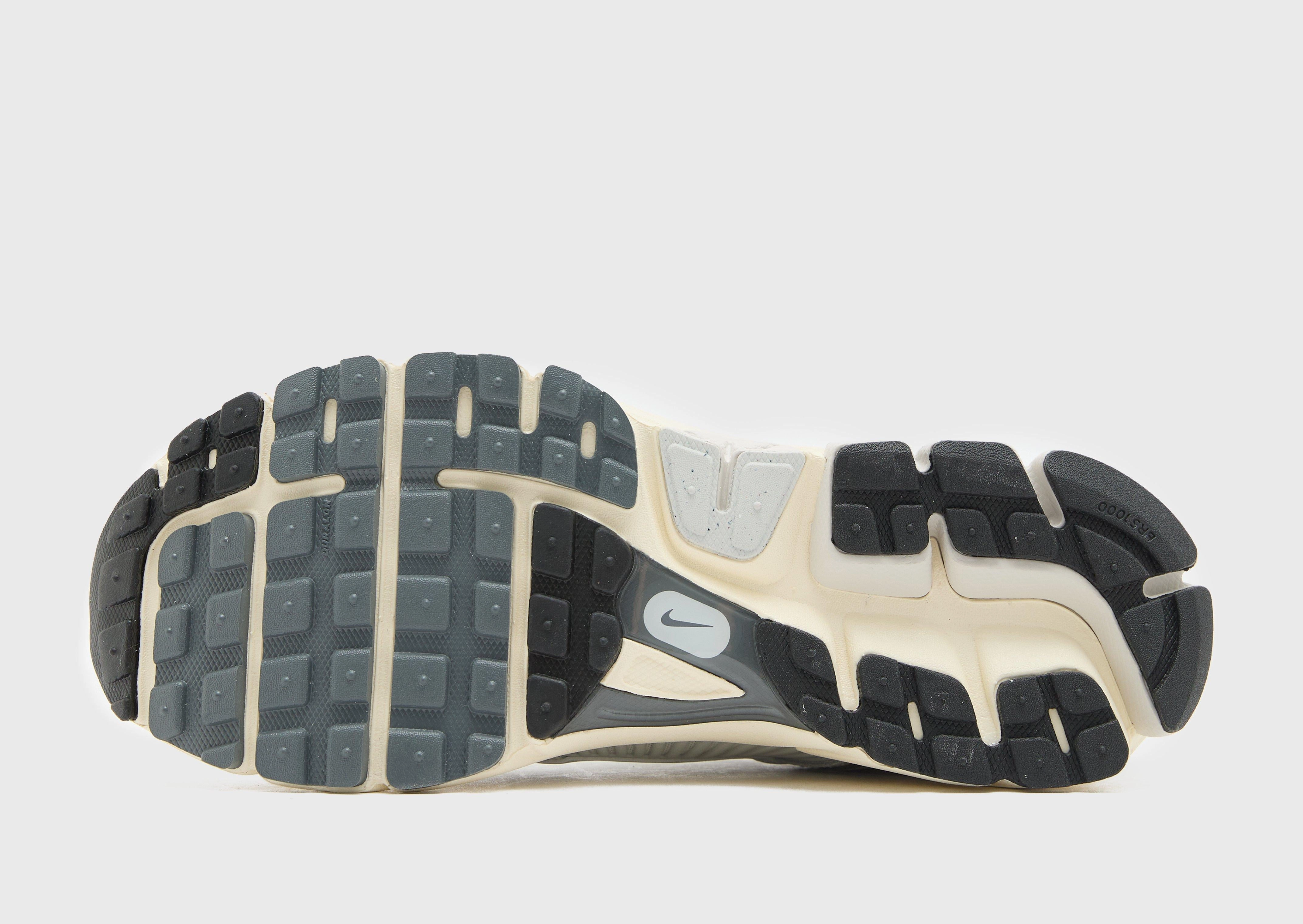 Clean-Life Gear, Shaped For Flow, Modern Tone, Purposefully Crafted, Subtle Impact, Quiet Boldness