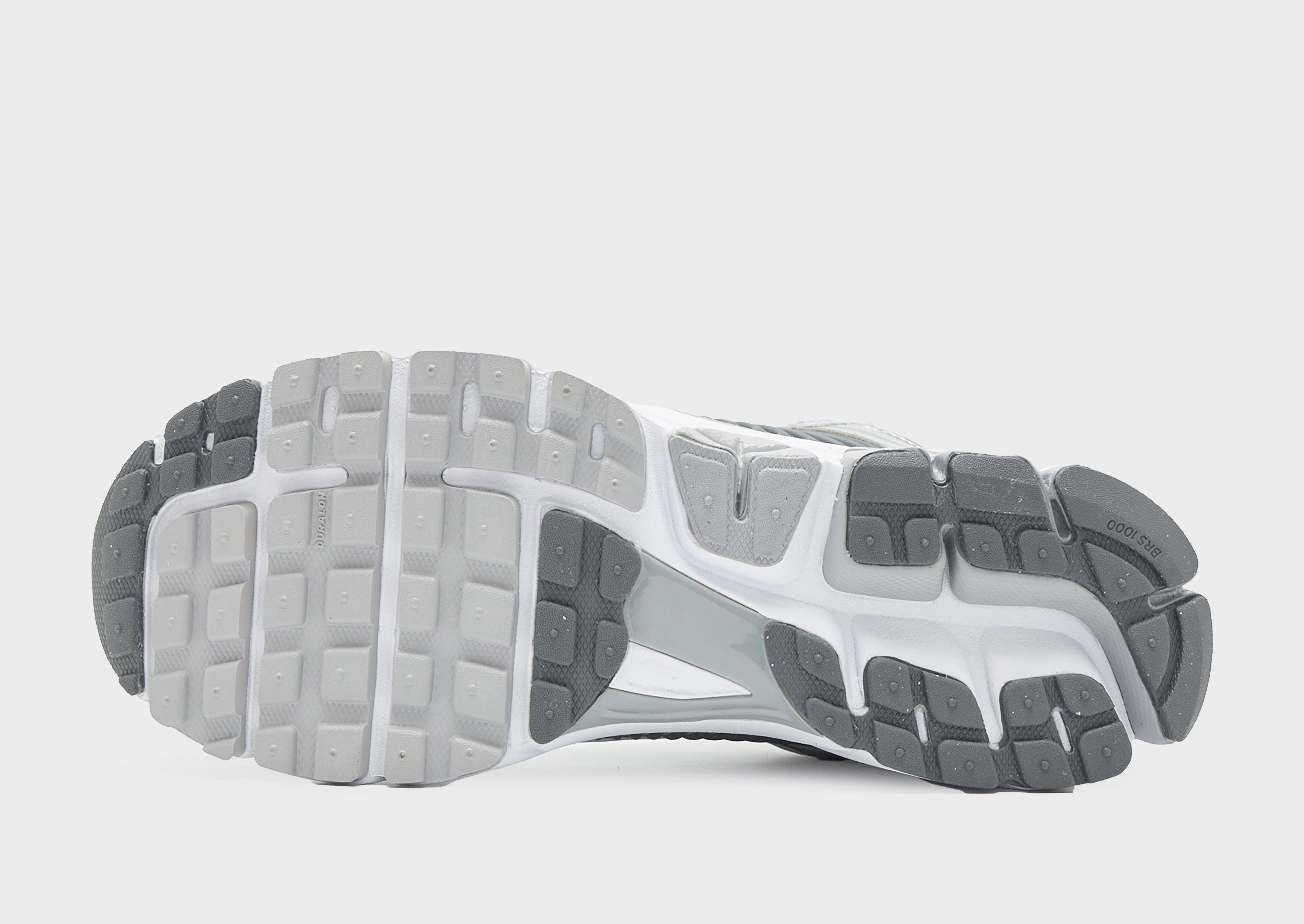 Fluid Design, Designed For Presence, Movement-Inspired, Quiet City Style, Lifestyle Direction, Progressive Tone