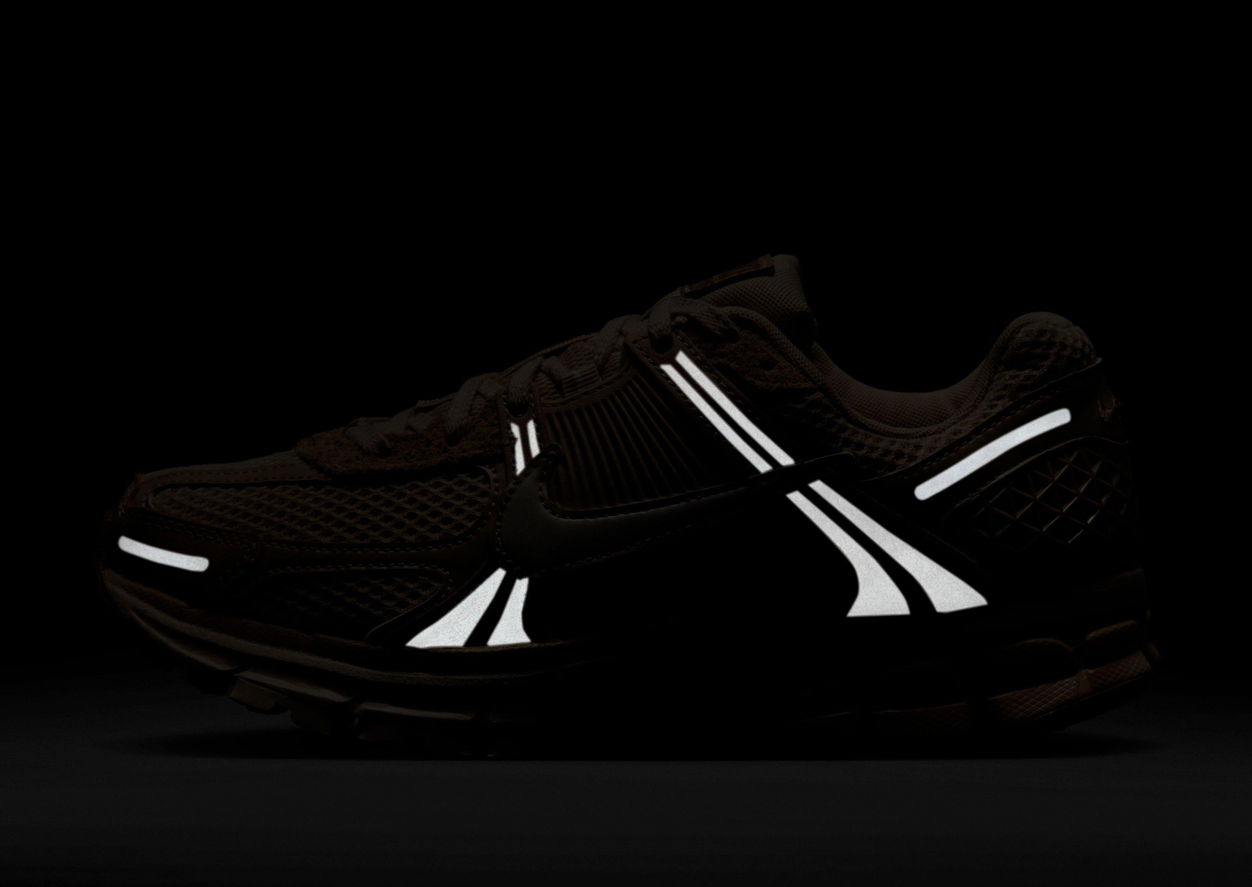 Daily Expression, Urban Calm, Calm In Motionwear, Modular Motionwear, Crafted Fit