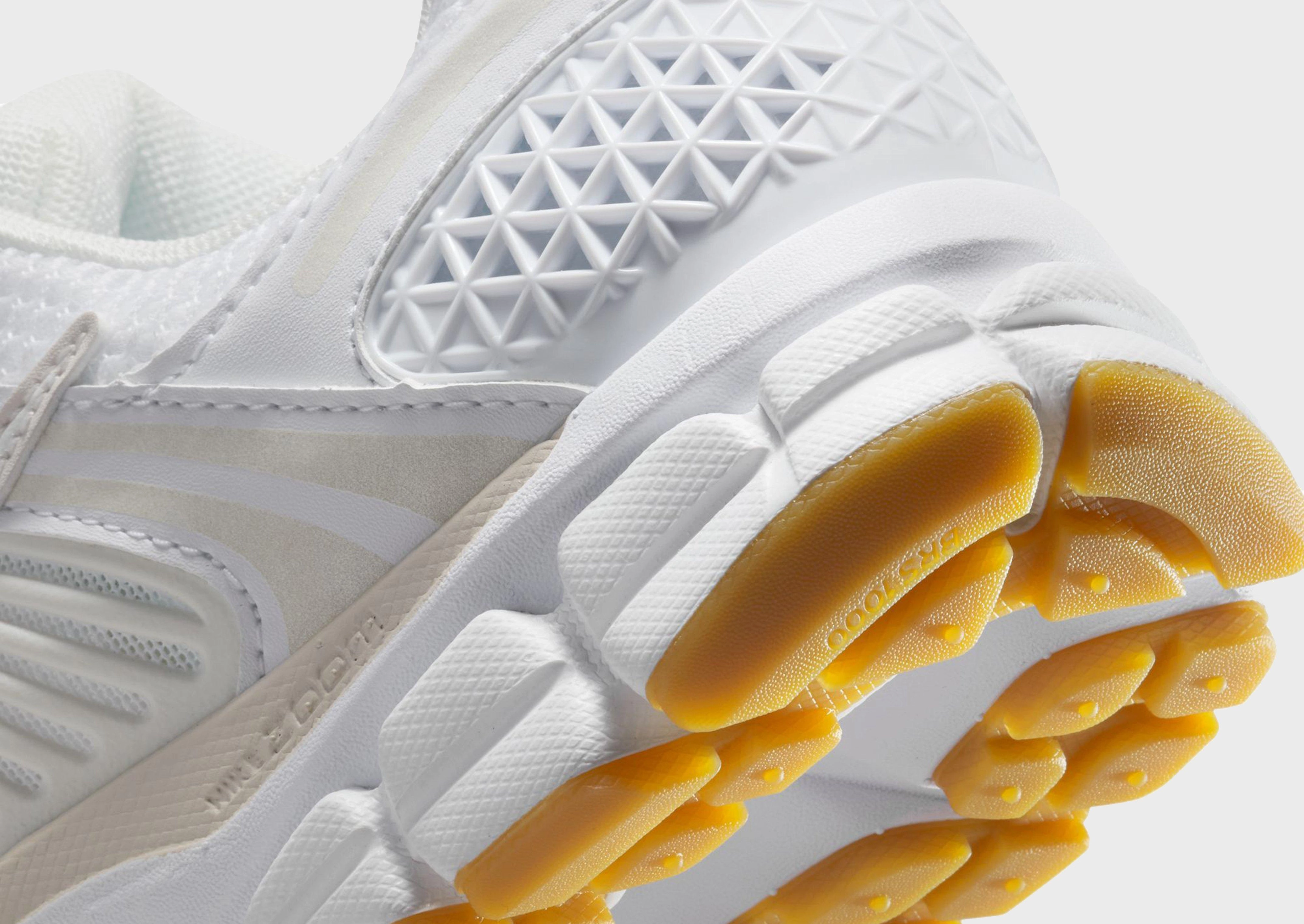 Ready For Streets, Comfort Refined, Reimagined Comfort, Layer With Ease, Flow With Confidence, Cool Experience, Pure Expression, Relaxed Refinement
