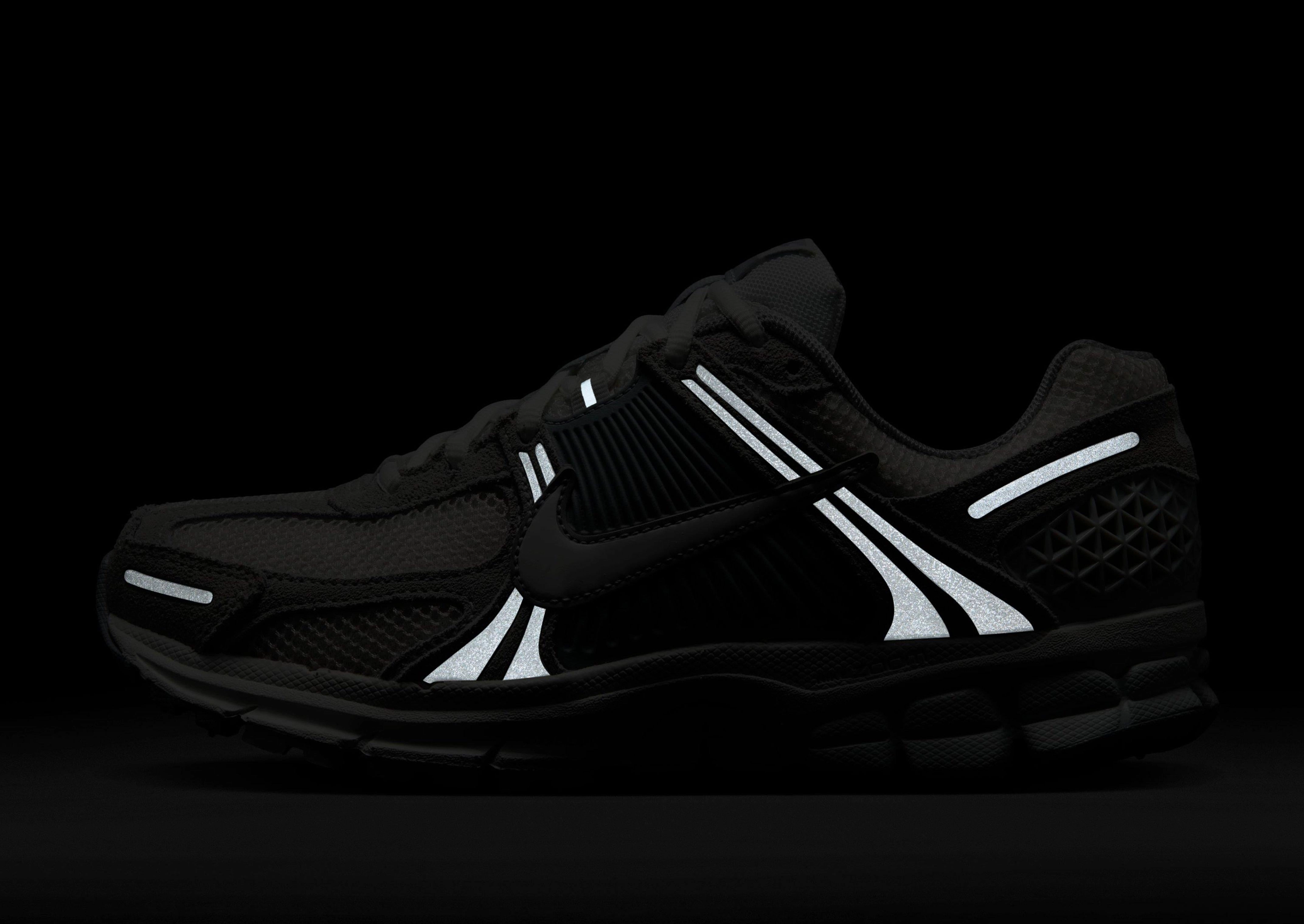 Dayflow Gear, City-Flex, Premium Layers, Flow-Wear Future, Refined To Go, Sleek Mindset